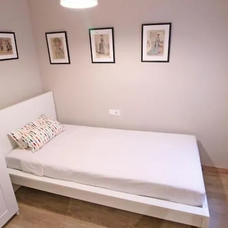 Apartment Bebarceloner Sant Andreu - 3 Bedrooms Barcelona