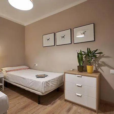 Apartment Bebarceloner Sant Andreu - 3 Bedrooms