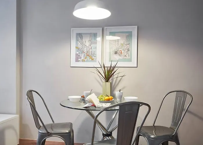شقة Bebarceloner Sant Andreu - 3 Bedrooms برشلونة
