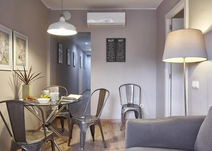 شقة Bebarceloner Sant Andreu - 3 Bedrooms برشلونة