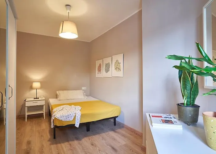Bebarceloner Sant Andreu - 3 Bedrooms شقة *