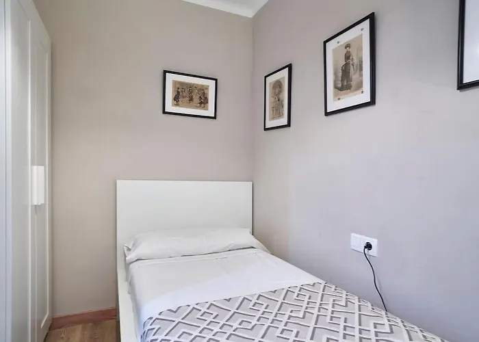 شقة Bebarceloner Sant Andreu - 3 Bedrooms *