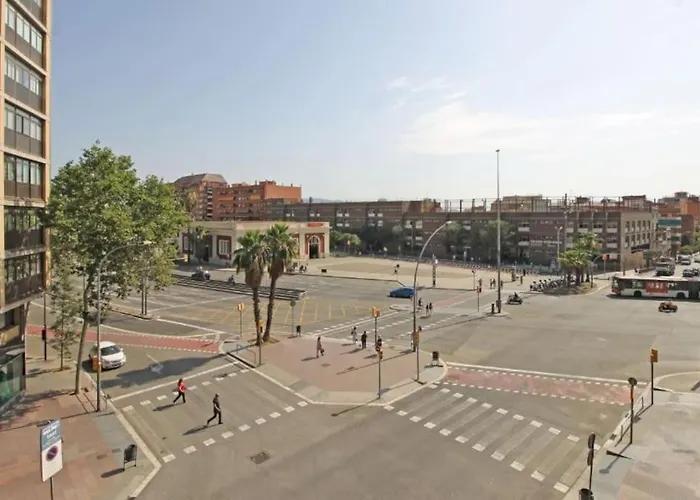 شقة Bebarceloner Sant Andreu - 3 Bedrooms برشلونة