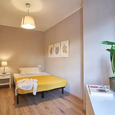 Bebarceloner Sant Andreu - 3 Bedrooms Apartamento *