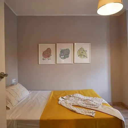 Bebarceloner Sant Andreu - 3 Bedrooms Apartman *
